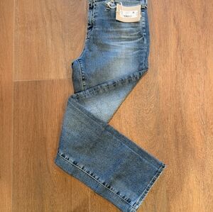 NWT AG Adriano Goldschmied Mari Size 28 Reg Length 15 Year Shoreline